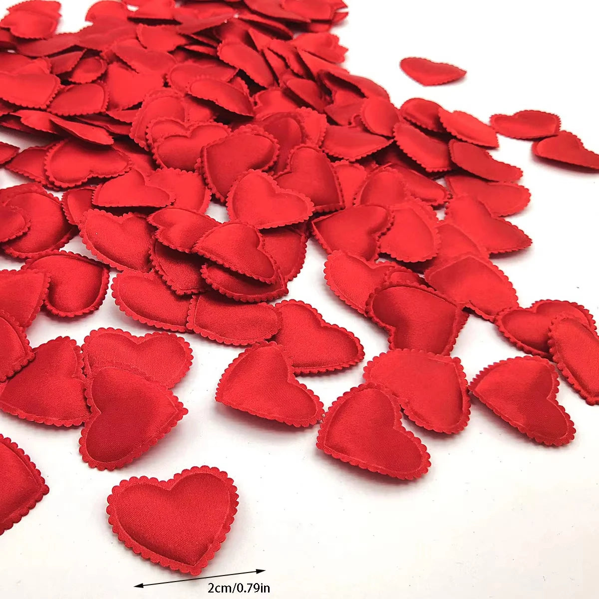 100pcs Valentine's Day Romantic Love Heart Table Decoration，for Valentine's Day Wedding Party DIY Romantic Scene Decoration