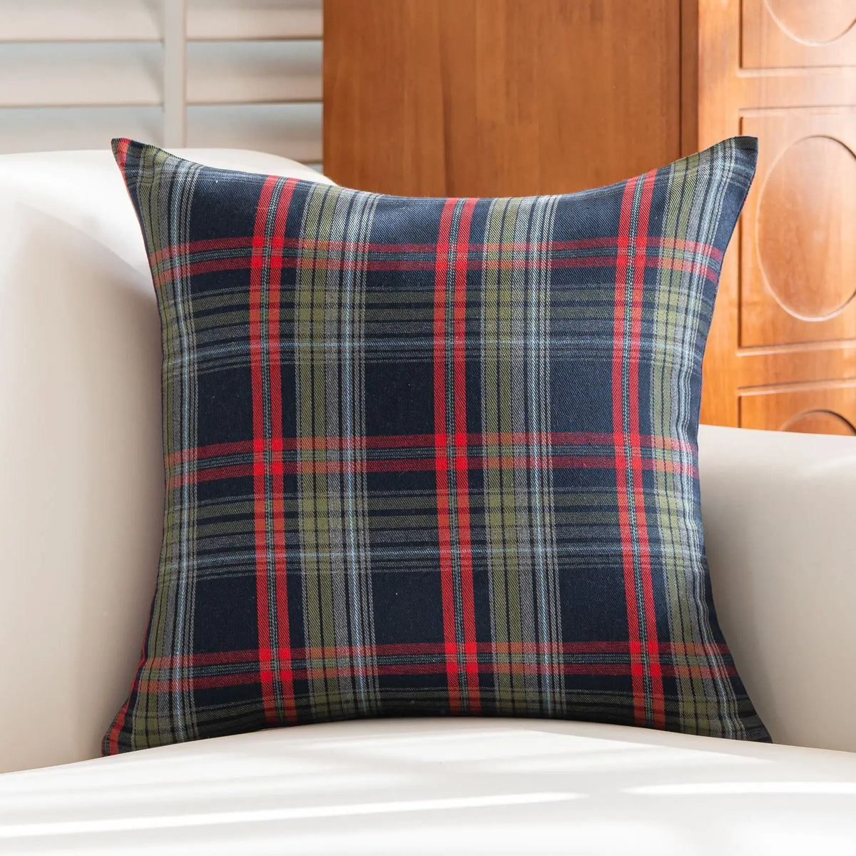 Christmas Plaid Decor Throw Pillow Covers Scottish Tartan Cushion Case for Farmhouse Home Square Pillow Case Cushion Pillowcase