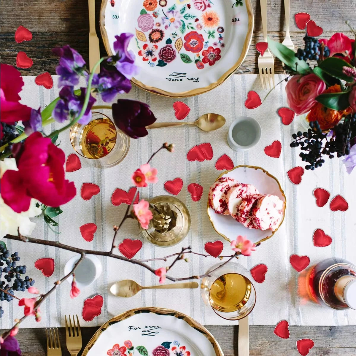 100pcs Valentine's Day Romantic Love Heart Table Decoration，for Valentine's Day Wedding Party DIY Romantic Scene Decoration