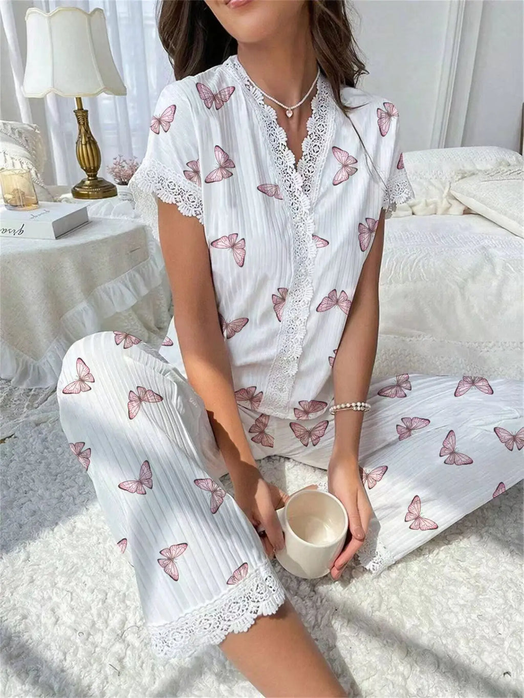 Sexy V-Neck Printed Pajamas Home Suit Set for Women's Hot Selling Cherry Lace Lace Short Sleeved Pants Summer Pajamas Set