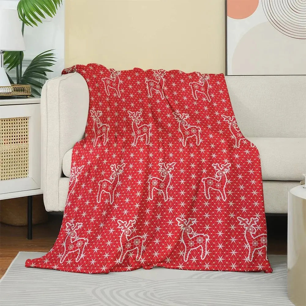 Christmas Red Striped Velvet Blanket with Reindeer Pattern, Festive Decoration, Soft and Lightweight, Suitable for Holiday Use